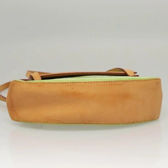 LOUIS VUITTON Vernis Biscayne Bay PM Shoulder Bag Peppermint - Picture 12 of 16